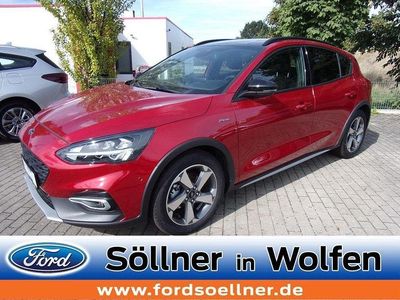 Gebraucht Ford Focus Active X 155 PS (114 kW) 2022 Rot Limousine