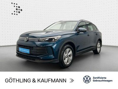 Gebraucht VW Tiguan 131 PS (96 kW) 2024 Nightshade blue metallic SUV