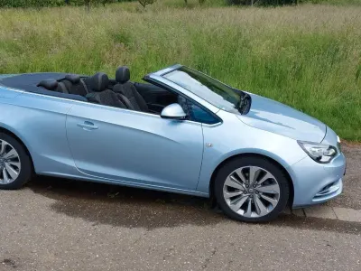 Gebraucht Opel Cascada Innovation 170 PS (125 kW) 2014 Silber Cabrio