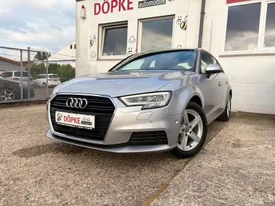 Gebraucht Audi A3 Comfort 116 PS (85 kW) 2019 Silber Limousine