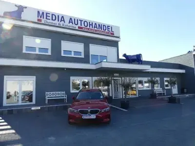 Second-hand BMW 320e Sport Line 163 CP (119 kW) 2021 Roșu Break