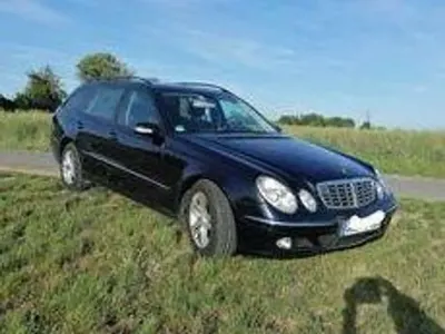Gebraucht Mercedes E240 Elegance 177 PS (130 kW) 2005 Blau Kombi