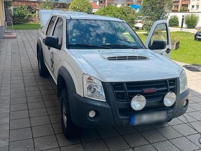 Gebraucht Isuzu D-Max 163 PS (119 kW) 2011 Weiß Pickup