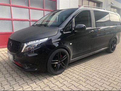 Usado Mercedes Vito 237 HP (174 kW) 2023 Preto Van