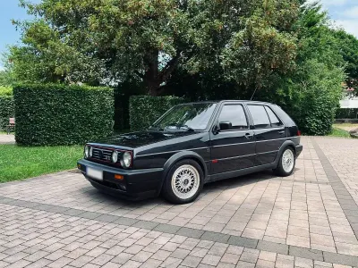 Gebraucht VW Golf II GTI 129 PS (94 kW) 1990 Schwarz Kleinwagen