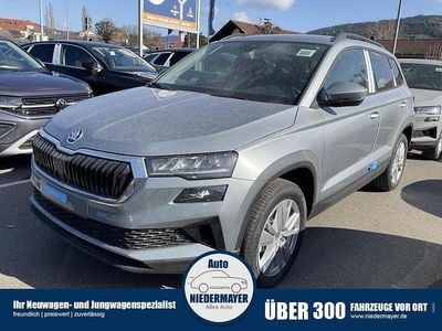 Neu Skoda Karoq Selection 150 PS (110 kW) 2026 Smokey diamond silver metallic SUV