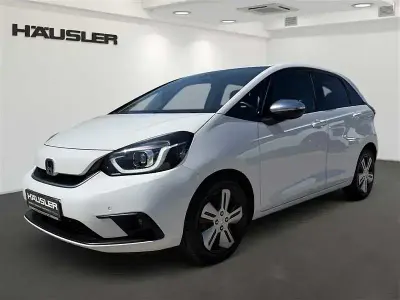 Gebraucht Honda Jazz Executive 109 PS (80 kW) 2022 Taffeta white (metallic) Kleinwagen
