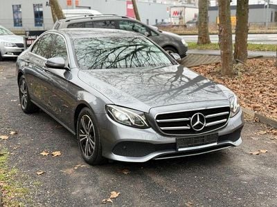Gebraucht Mercedes E200 160 PS (117 kW) 2019 Grau Limousine