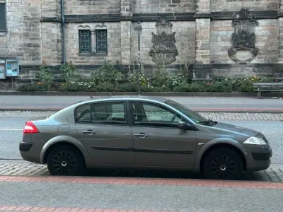 Gebraucht Renault Mégane II 124 PS (91 kW) 2004 Grau Limousine