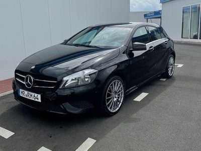 Schwarz Gebraucht 2013 Mercedes A180 Urban Limousine | 8.000 €