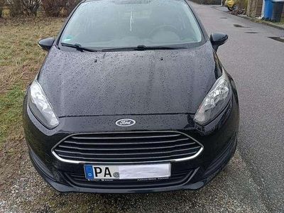 Gebraucht Ford Fiesta Titanium 82 PS (60 kW) 2015 Limousine