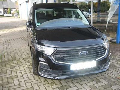 Gebraucht Ford Tourneo Connect Titanium 102 PS (75 kW) 2022 Cyclone intense black Van / Kleinbus