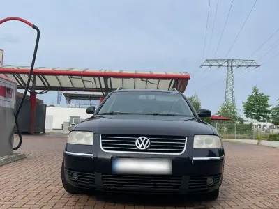 Gebraucht VW Passat Highline 131 PS (96 kW) 2003 Schwarz Kombi