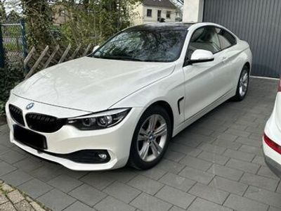 gebraucht BMW 420 d Coupe Perlmutt Weiß 92 TKM