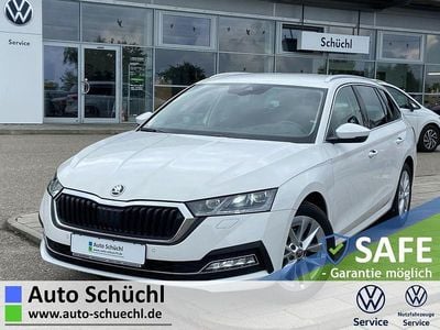 Weiß Gebraucht 2023 Skoda Octavia Style Kombi | 23.948 € (Guter Preis)