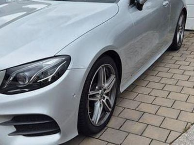 Gebraucht Mercedes E220 AMG 194 PS (142 kW) 2018 Silber Coupé