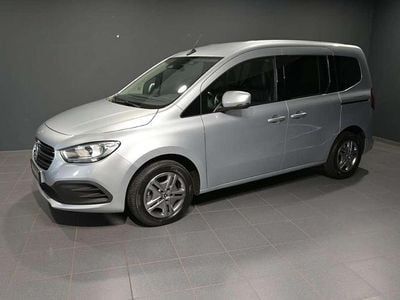 Mercedes T180