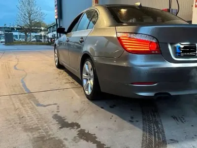 Gebraucht BMW 530 272 PS (200 kW) 2007 Grau Limousine