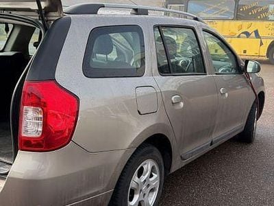 Beige Gebraucht 2014 Dacia Logan MCV Prestige Limousine | 3.600 € (Fairer Preis)
