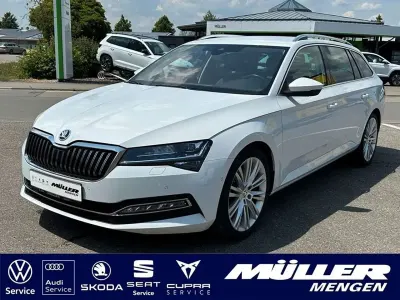Gebraucht Skoda Superb 200 PS (147 kW) 2022 Weiß Kombi