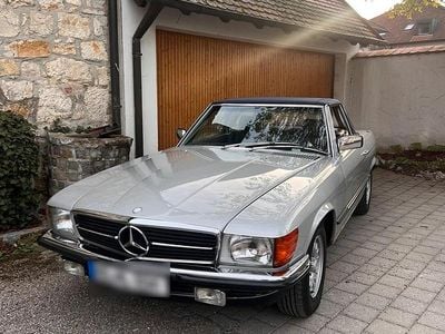 Usata Mercedes SL380 200 CV (147 kW) 1985 Argento Cabrio