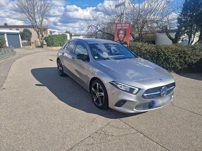 Gebraucht Mercedes A220 AMG line 190 PS (139 kW) 2019 Silber Limousine