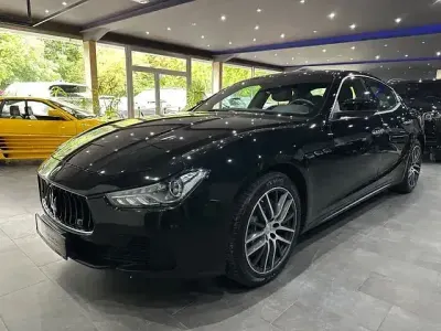 Gebraucht Maserati Ghibli 275 PS (202 kW) 2016 Schwarz Limousine