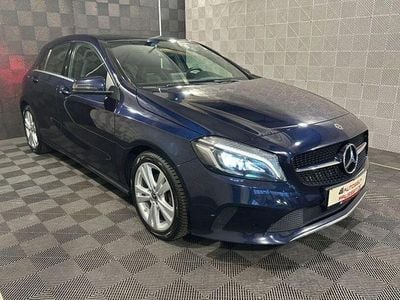 Gebraucht Mercedes A180 Style 109 PS (80 kW) 2018 Blau Limousine