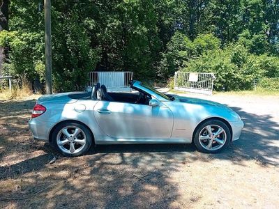 Usata Mercedes SLK200 163 CV (119 kW) 2005 Argento Cabrio