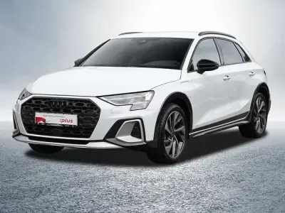 Gebraucht Audi A3 e-tron S-Line 204 PS (150 kW) 2025 Gletscherweiß metallic Kleinwagen