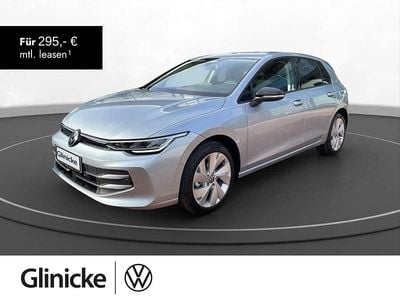 Neu VW Golf VIII Life 150 PS (110 kW) 2026 Oyster silver metallic Limousine