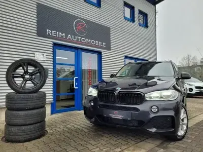 Gebraucht BMW X5 Performance 313 PS (230 kW) 2016 Black sapphire metallic SUV