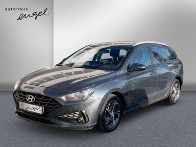 Gebraucht Hyundai i30 Select 120 PS (88 kW) 2024 Dark teal metallic neobj Kombi