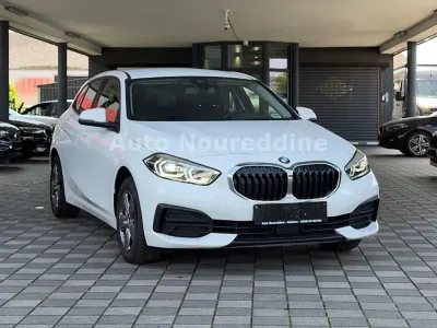 Gebraucht BMW 118 Advantage 150 PS (110 kW) 2022 Weiß Kleinwagen