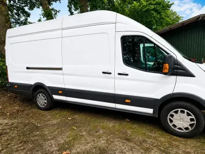 Gebraucht Ford Transit 131 PS (96 kW) 2018 Weiß Van