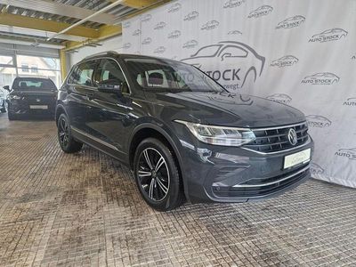 Uranograu Gebraucht 2021 VW Tiguan Life SUV | 27.750 € (Fairer Preis)