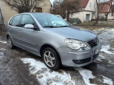Silber Gebraucht 2009 VW Polo United Limousine | 2.400 € (Guter Preis)