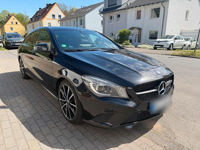 Brugt Mercedes CLA220 177 HK (130 kW) 2015 Sort Sedan