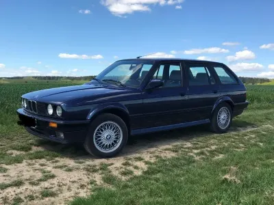 Gebraucht BMW 325 170 PS (125 kW) 1989 Blau Kombi