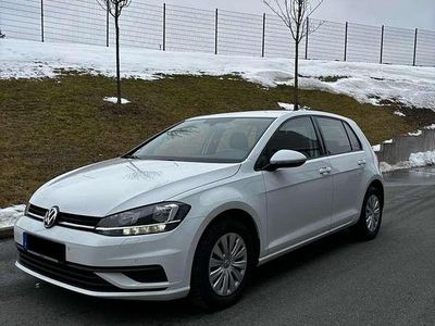 Gebraucht VW Golf VII Trendline 116 PS (85 kW) 2019 Limousine