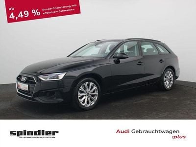 Mythosschwarz metallic Gebraucht 2024 Audi A4 Basis Kombi | 27.580 € (Guter Preis)