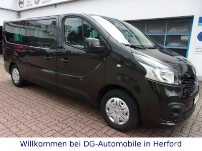 Gebraucht Renault Trafic 125 PS (91 kW) 2018 Schwarz Van / Kleinbus