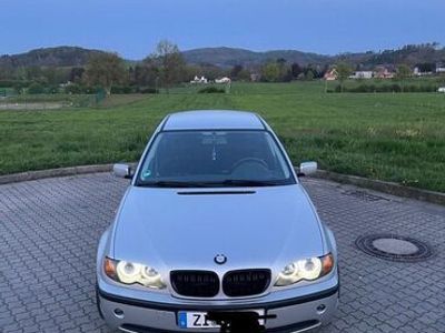 gebraucht BMW 318 e46 i Limousine Titansilber