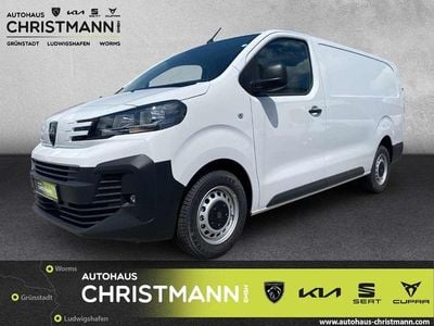 Weiß Gebraucht 2024 Peugeot Expert Van | 28.690 € (Etwas zu teuer)