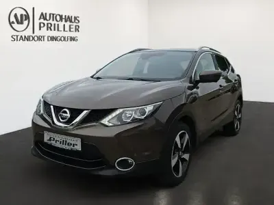 Gebraucht Nissan Qashqai N-Vision 116 PS (85 kW) 2017 Braun SUV