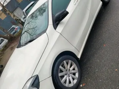 Usata Mercedes A180 122 CV (89 kW) 2013 Bianco Utilitaria