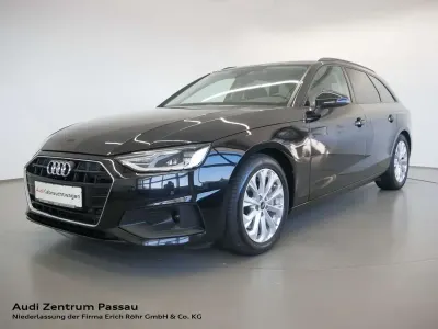 Gebraucht Audi A4 Sport 204 PS (150 kW) 2024 Schwarz Kombi