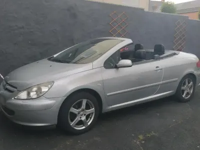 Gebraucht Peugeot 307 CC 136 PS (100 kW) 2004 Silber Cabrio