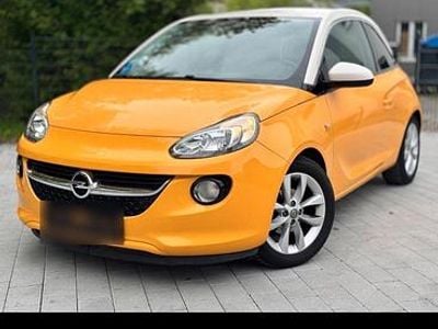 Usado Opel Adam Glam 87 HP (63 kW) 2016 Amarelo Citadino