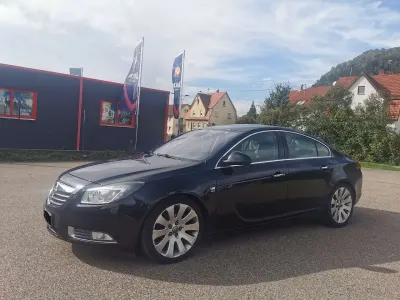 Gebraucht Opel Insignia Edition 160 PS (117 kW) 2011 Limousine